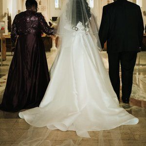 Anne Barge -Plus Size 20 Wedding Dress